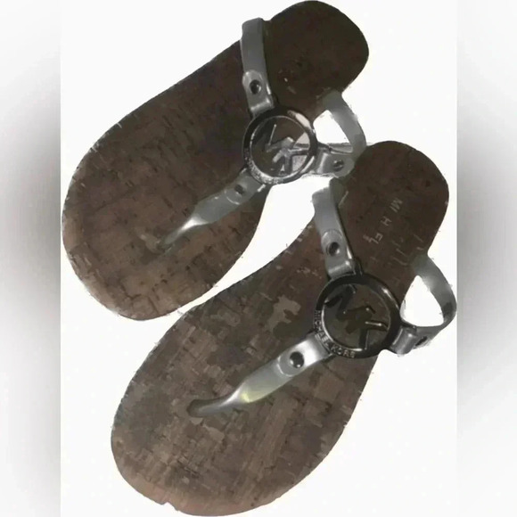 Michael Kors sandals Size 6 medium - Picture 1 of 5